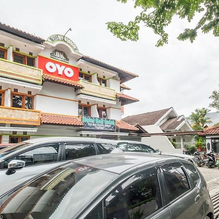 Oyo 1945 Hotel Bali Indah บันดุง ภายนอก รูปภาพ