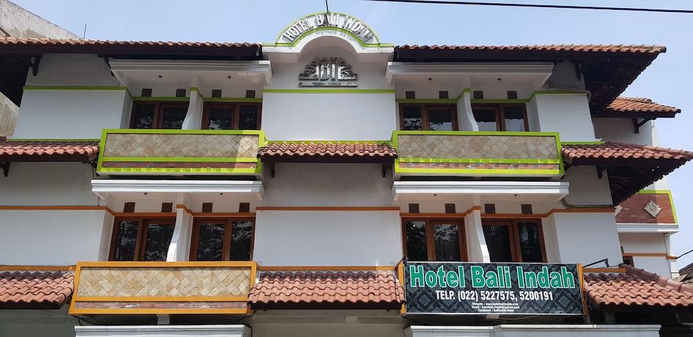 Oyo 1945 Hotel Bali Indah บันดุง ภายนอก รูปภาพ