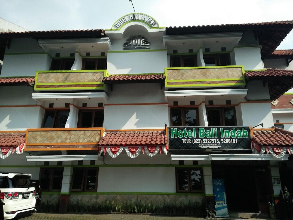 Oyo 1945 Hotel Bali Indah บันดุง ภายนอก รูปภาพ