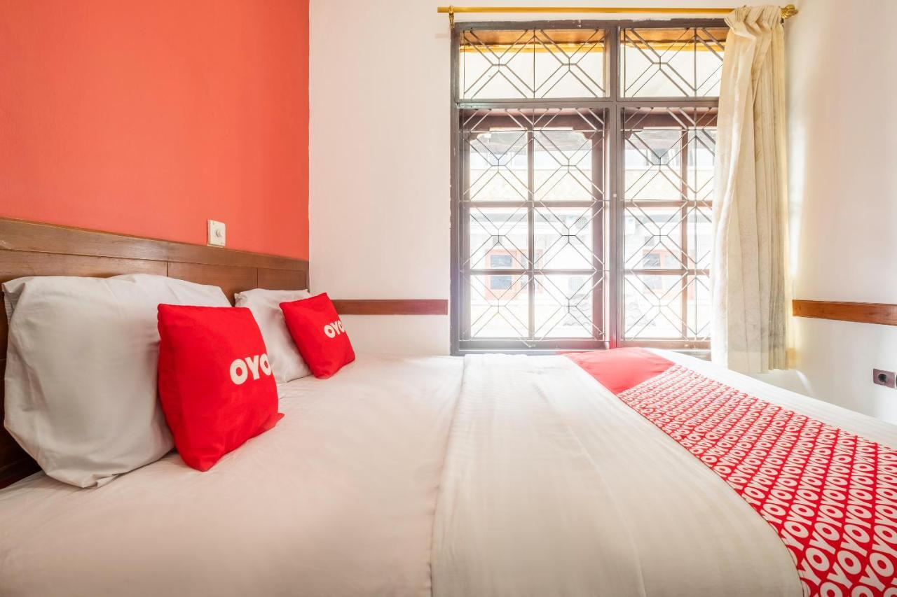 Oyo 1945 Hotel Bali Indah บันดุง ภายนอก รูปภาพ
